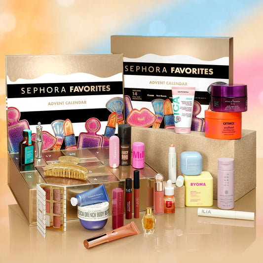 Calendario de Adviento: 24 productos de maquillaje, cuidado facial, cuidado capilar y perfumes.